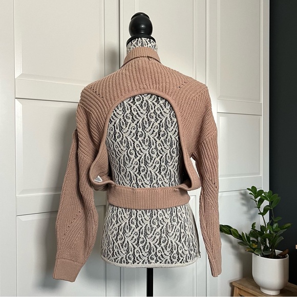 Forever 21 batwing cropped backless sweater size S - Picture 3 of 8